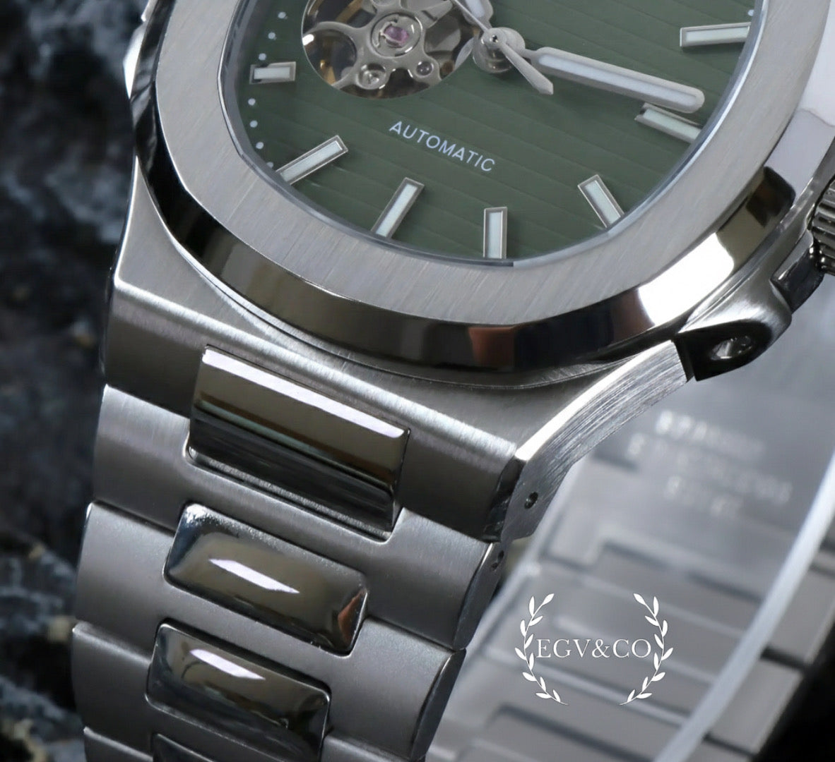 SEIKO NAUTILUS | OPEN HEART OLIVE GREEN