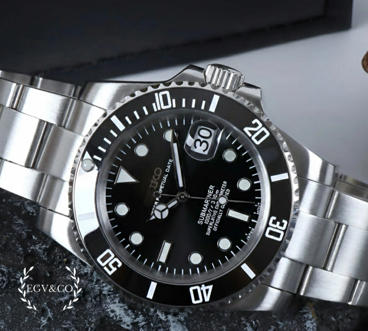SEIKO SUBMARINER | BLACK